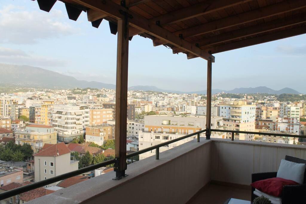 Cosy Rooftop At Pazari I Ri * Tirana